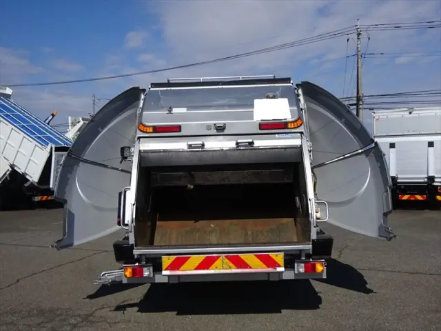 日野 レンジャー TKG-FC9JGAA(2WD)の写真15