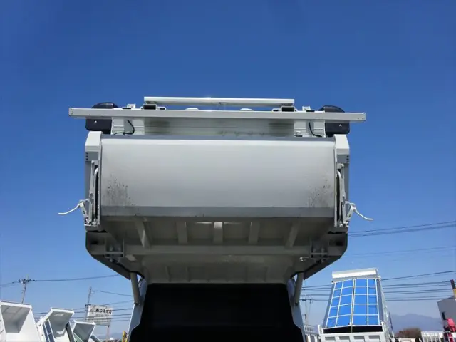 三菱 ファイター 2KG-FK62FZ(2WD)の写真15