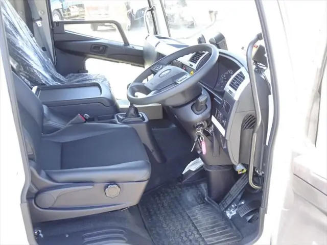 三菱 ファイター 2KG-FK62FZ(2WD)の写真23