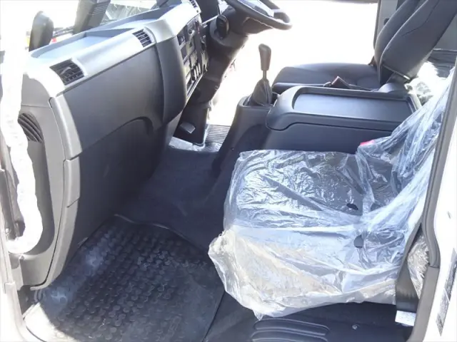 三菱 ファイター 2KG-FK62FZ(2WD)の写真30