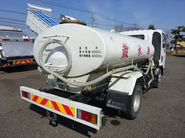 いすゞ エルフ SKG-NPR85YN(2WD)の写真4