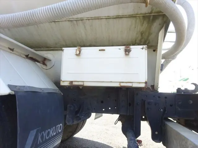 いすゞ エルフ SKG-NPR85YN(2WD)の写真6