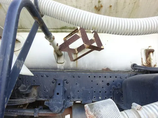 いすゞ エルフ SKG-NPR85YN(2WD)の写真7