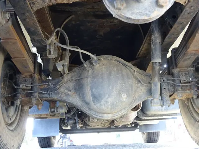 いすゞ エルフ SKG-NPR85YN(2WD)の写真9