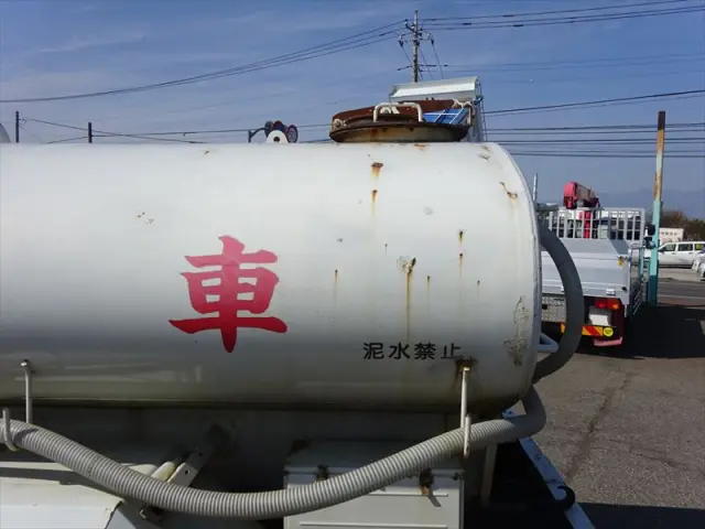 いすゞ エルフ SKG-NPR85YN(2WD)の写真10