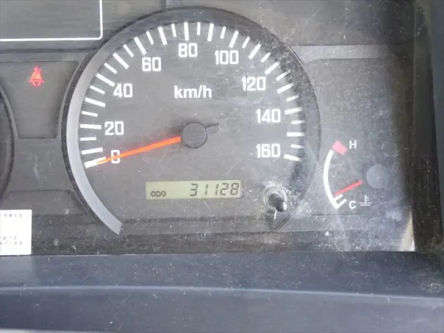 いすゞ エルフ SKG-NPR85YN(2WD)の写真21