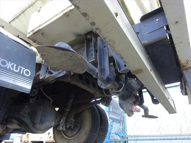 いすゞ エルフ SKG-NPR85YN(2WD)の写真35