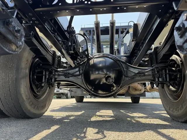 いすゞ フォワード SKG-FRR90S2(2WD)の写真18