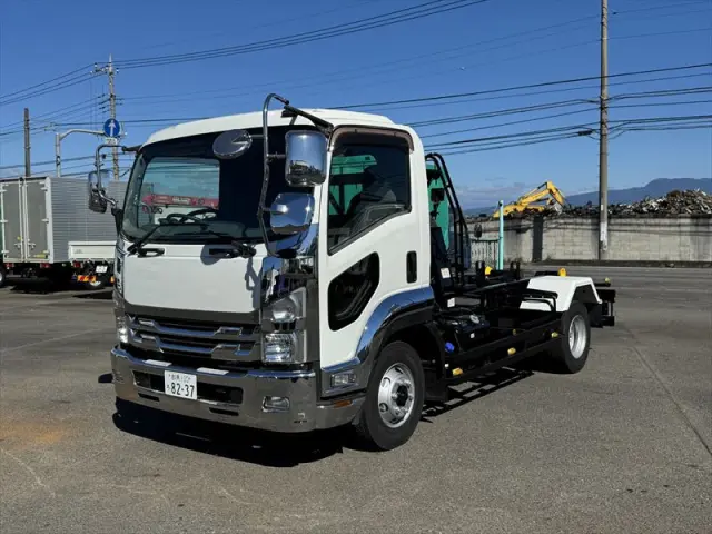 いすゞ フォワード 2RG-FRR90S2の写真1