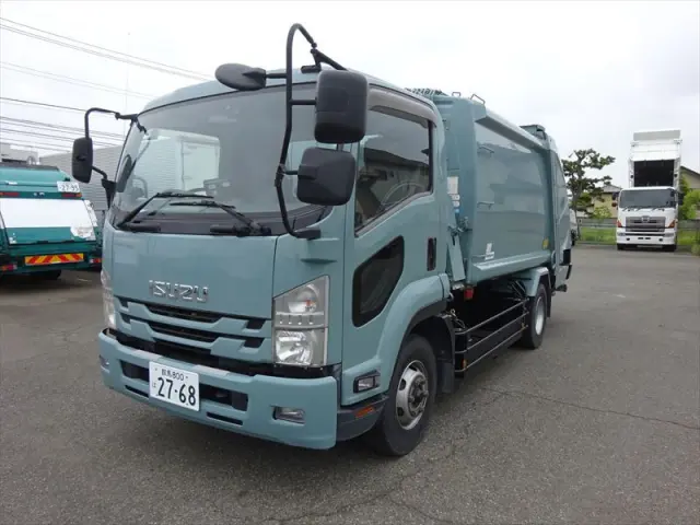 いすゞ フォワード SKG-FSR90S2(2WD)の写真1