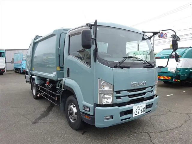 いすゞ フォワード SKG-FSR90S2(2WD)の写真2