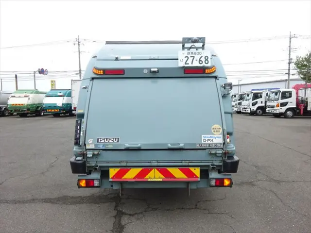 いすゞ フォワード SKG-FSR90S2(2WD)の写真10