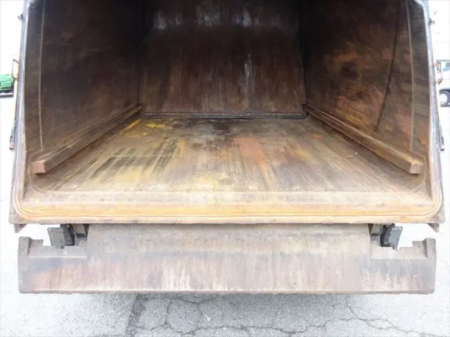 いすゞ フォワード SKG-FSR90S2(2WD)の写真19