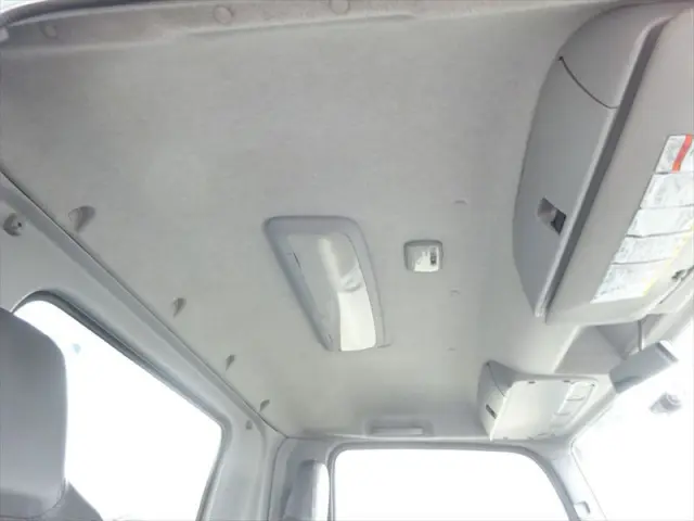 いすゞ フォワード SKG-FSR90S2(2WD)の写真25