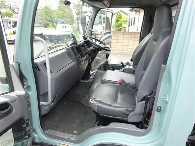 いすゞ フォワード SKG-FSR90S2(2WD)の写真31