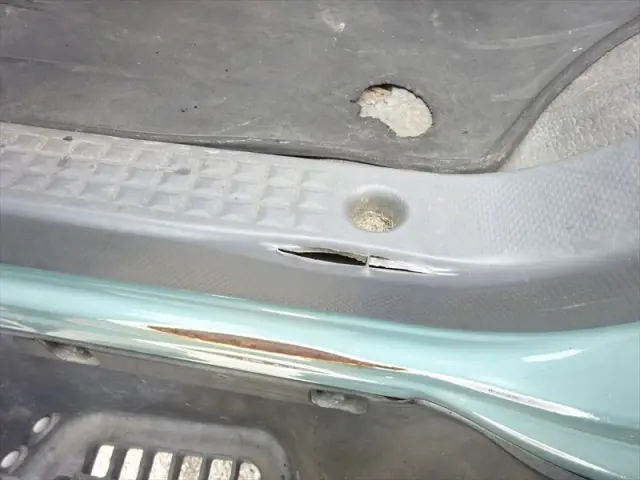 いすゞ フォワード SKG-FSR90S2(2WD)の写真33