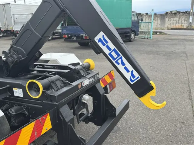 三菱 ファイター TKG-FK71F(2WD)の写真6