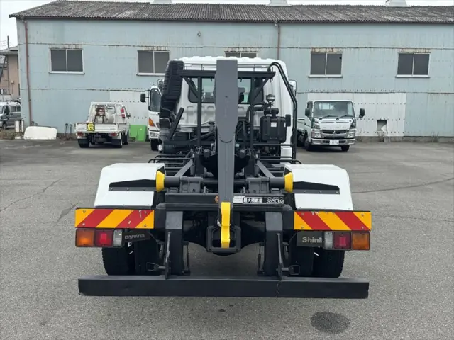 三菱 ファイター TKG-FK71F(2WD)の写真7