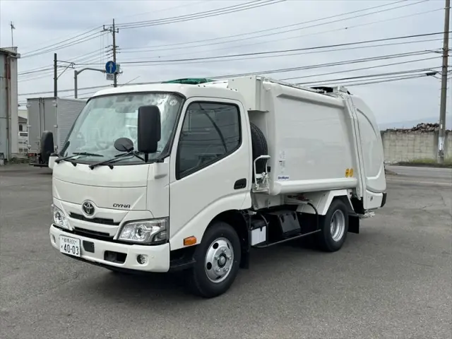 トヨタ ダイナ 2KG-XZU605A(2WD)の写真1