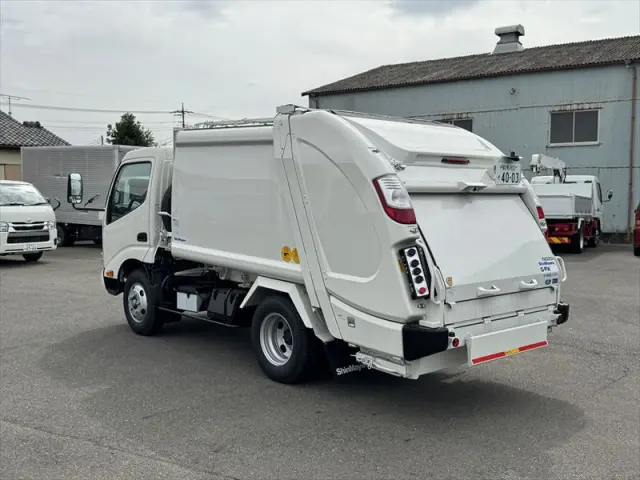 トヨタ ダイナ 2KG-XZU605A(2WD)の写真4
