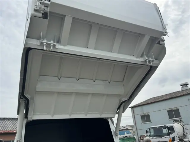 トヨタ ダイナ 2KG-XZU605A(2WD)の写真9