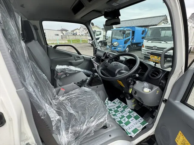 トヨタ ダイナ 2KG-XZU605A(2WD)の写真16