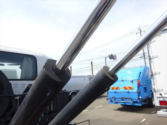いすゞ フォワード PDG-FTR34S2の写真10