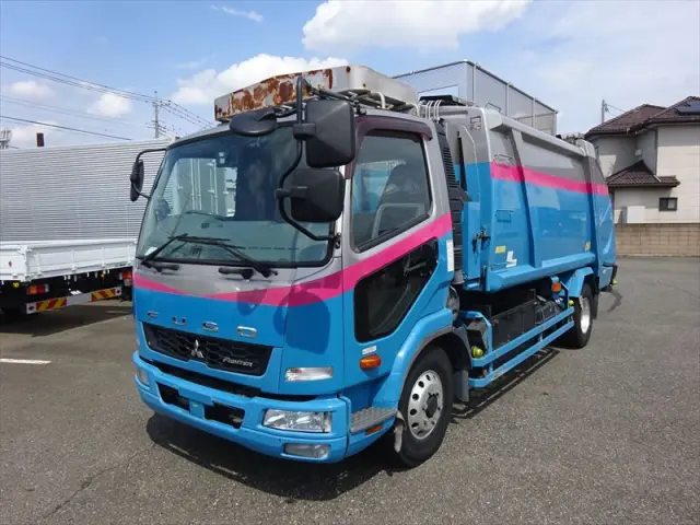 三菱 ファイター TKG-FK71F(2WD)の写真1