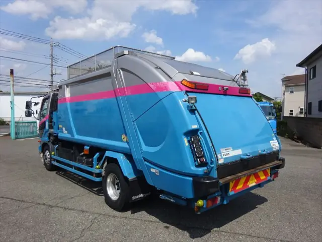 三菱 ファイター TKG-FK71F(2WD)の写真3