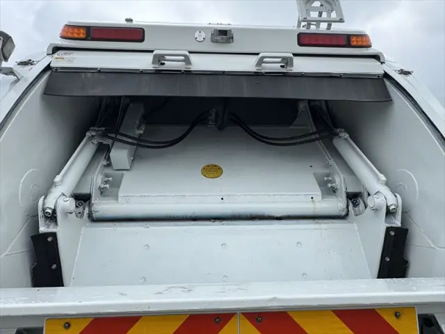 三菱 ファイター TKG-FK71F(2WD)の写真6