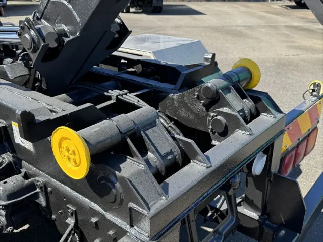 三菱 ファイター 2KG-FK62FZ(2WD)の写真9