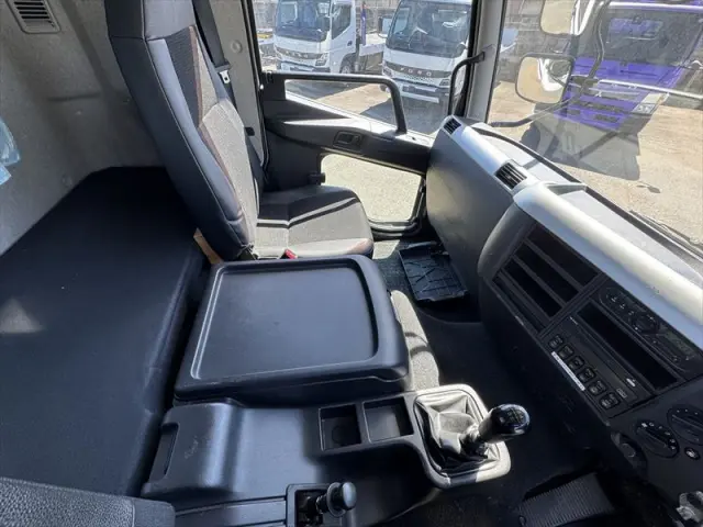 三菱 ファイター 2KG-FK62FZ(2WD)の写真38