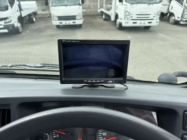 いすゞ エルフ TPG-NKR85AN(2WD)の写真24
