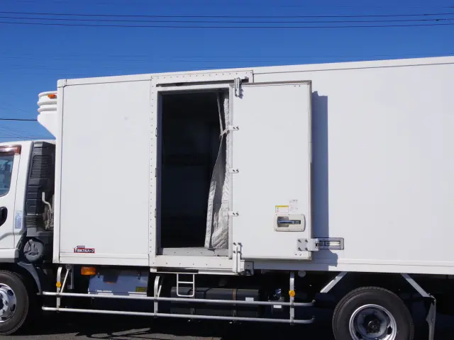 三菱 ファイター TKG-FK71F(2WD)の写真18