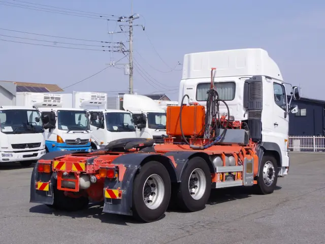 日野 プロフィア QPG-SS1EKDA(6x4)の写真4