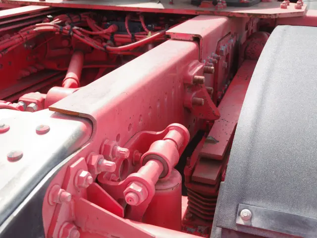 日野 プロフィア QPG-SS1EKDA(6x4)の写真7