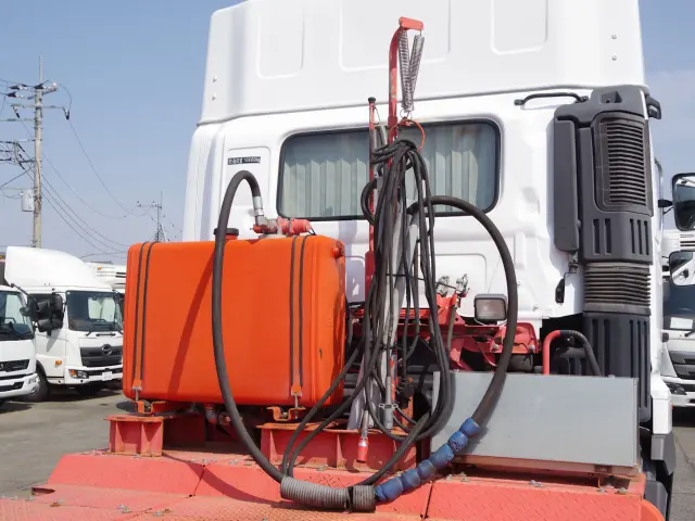 日野 プロフィア QPG-SS1EKDA(6x4)の写真9