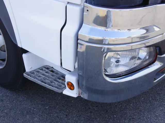 日野 プロフィア QPG-SS1EKDA(6x4)の写真17