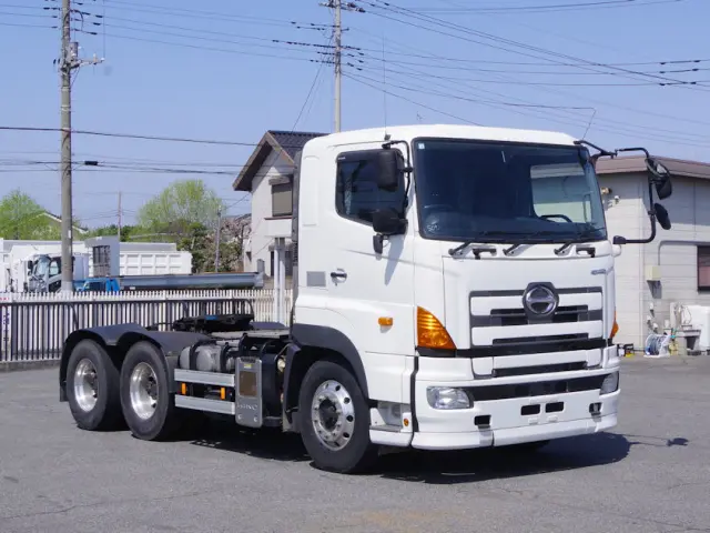 日野 プロフィア QKG-SS1EKAG(6x4)の写真2