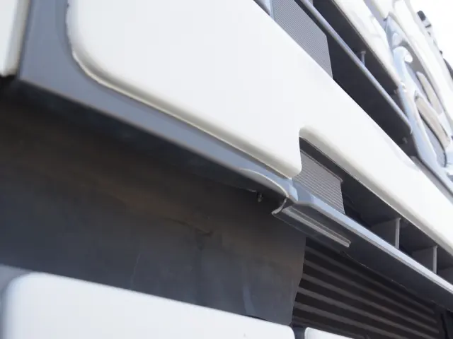 日野 プロフィア QKG-SS1EKAG(6x4)の写真23