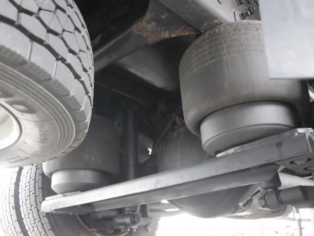 三菱 ファイター 2KG-FK65FY(2WD)の写真10