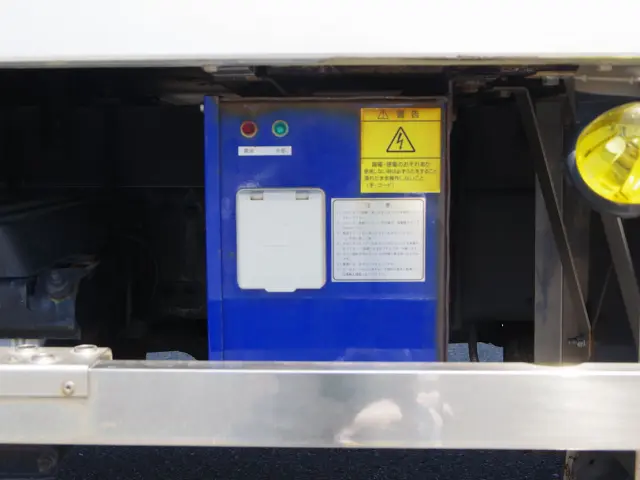 三菱 ファイター 2KG-FK65FY(2WD)の写真15