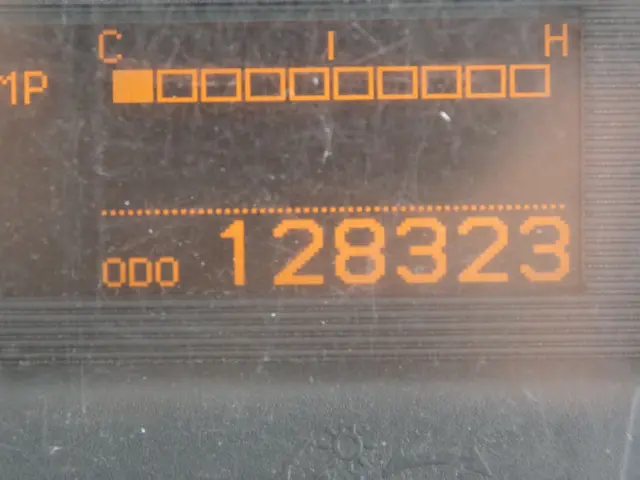 UD クオン QKG-CD5YL(6x2)の写真32