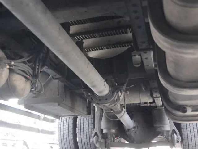 いすゞ ギガ QKG-CYE77BZ(その他)の写真8