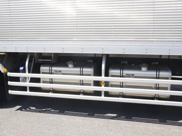 いすゞ ギガ QKG-CYE77BZ(その他)の写真16