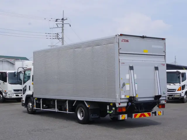 いすゞ フォワード TKG-FRR90S2(2WD)の写真3