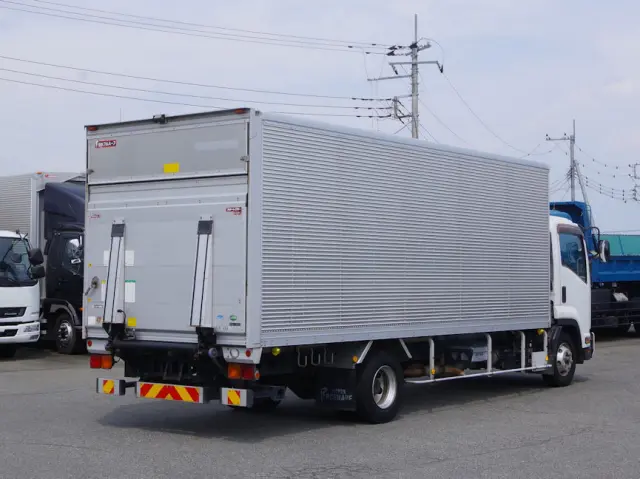 いすゞ フォワード TKG-FRR90S2(2WD)の写真4