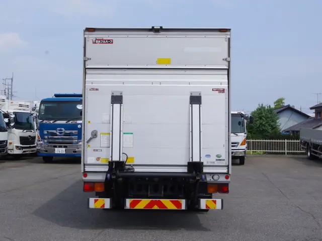 いすゞ フォワード TKG-FRR90S2(2WD)の写真22