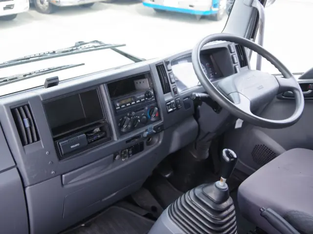 いすゞ フォワード TKG-FRR90S2(2WD)の写真32