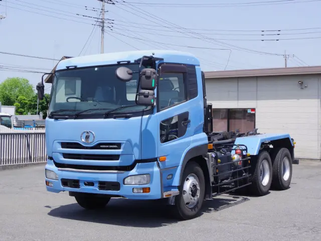 ＵＤ クオン ADG-CD4XM(6x2)の写真1
